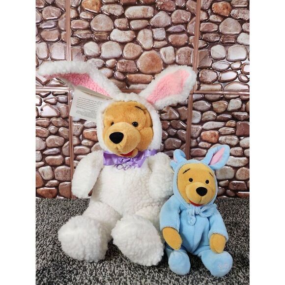 Vintage Winnie the Pooh Easter Plush #A91 - Picture 1 of 5